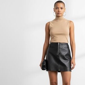 NWOT Danier “The Bond Girl” Black Leather Mini Skirt